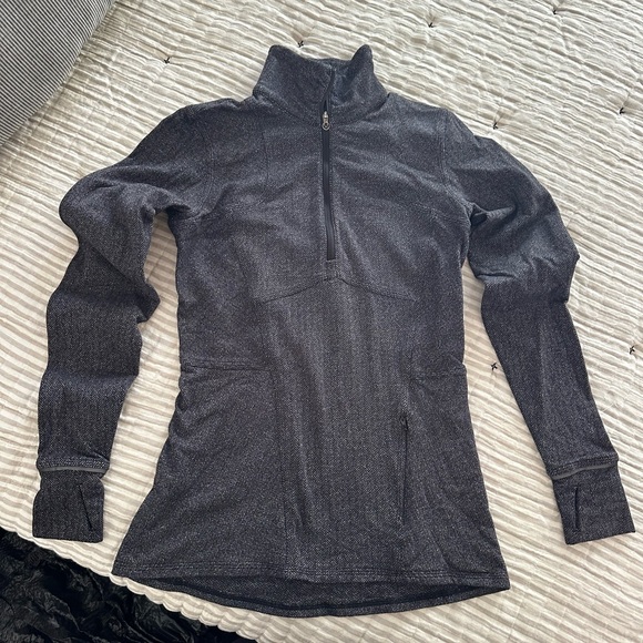 Lululemon Quarter-zip pullover Jackets & Blazers - Lululemon Women's Charcoal Jacket Quarter-zip Pullover